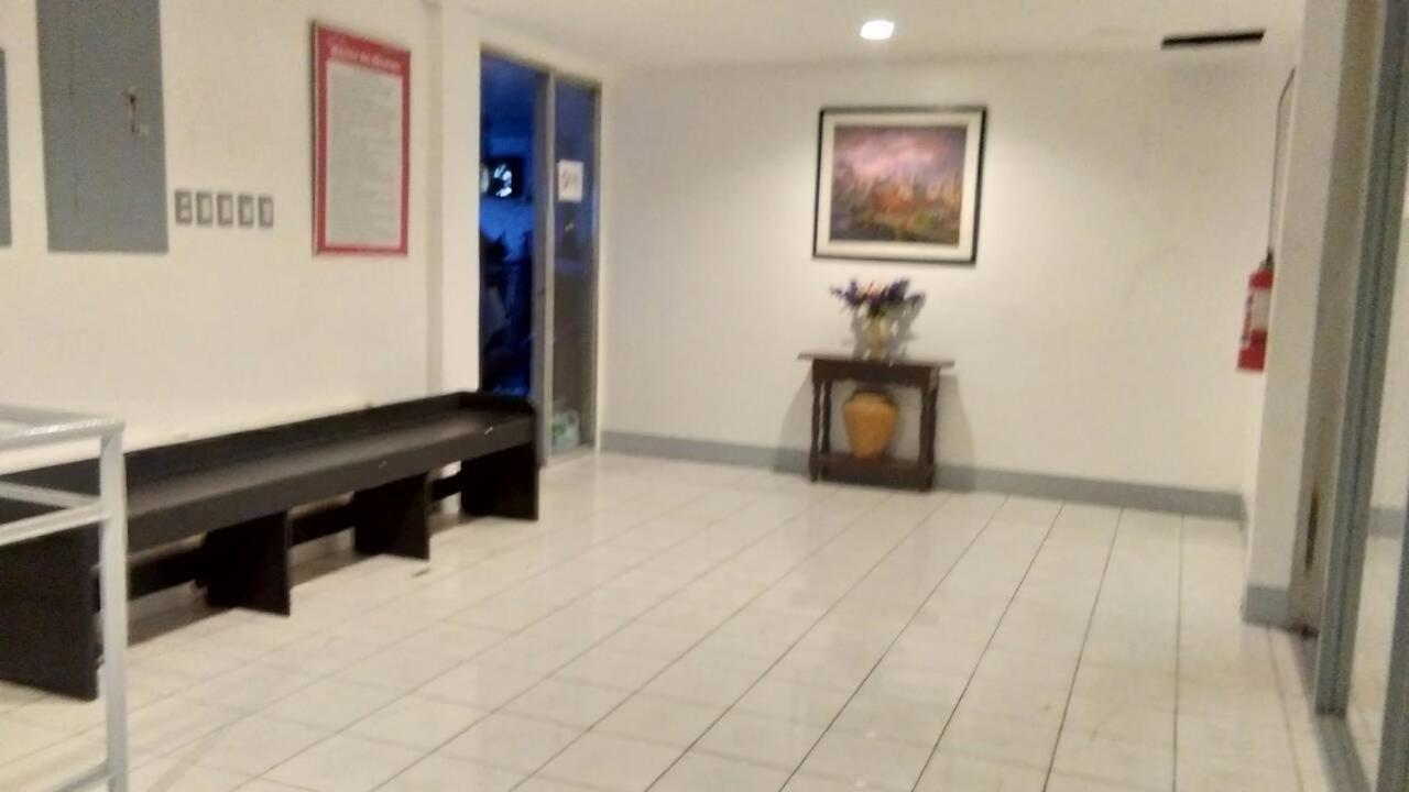 Bahay Ng Lahat Манила Екстериор снимка